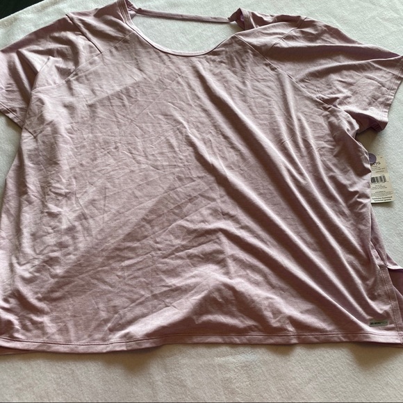 XL Workout Top Bundle - NWT - Picture 2 of 11